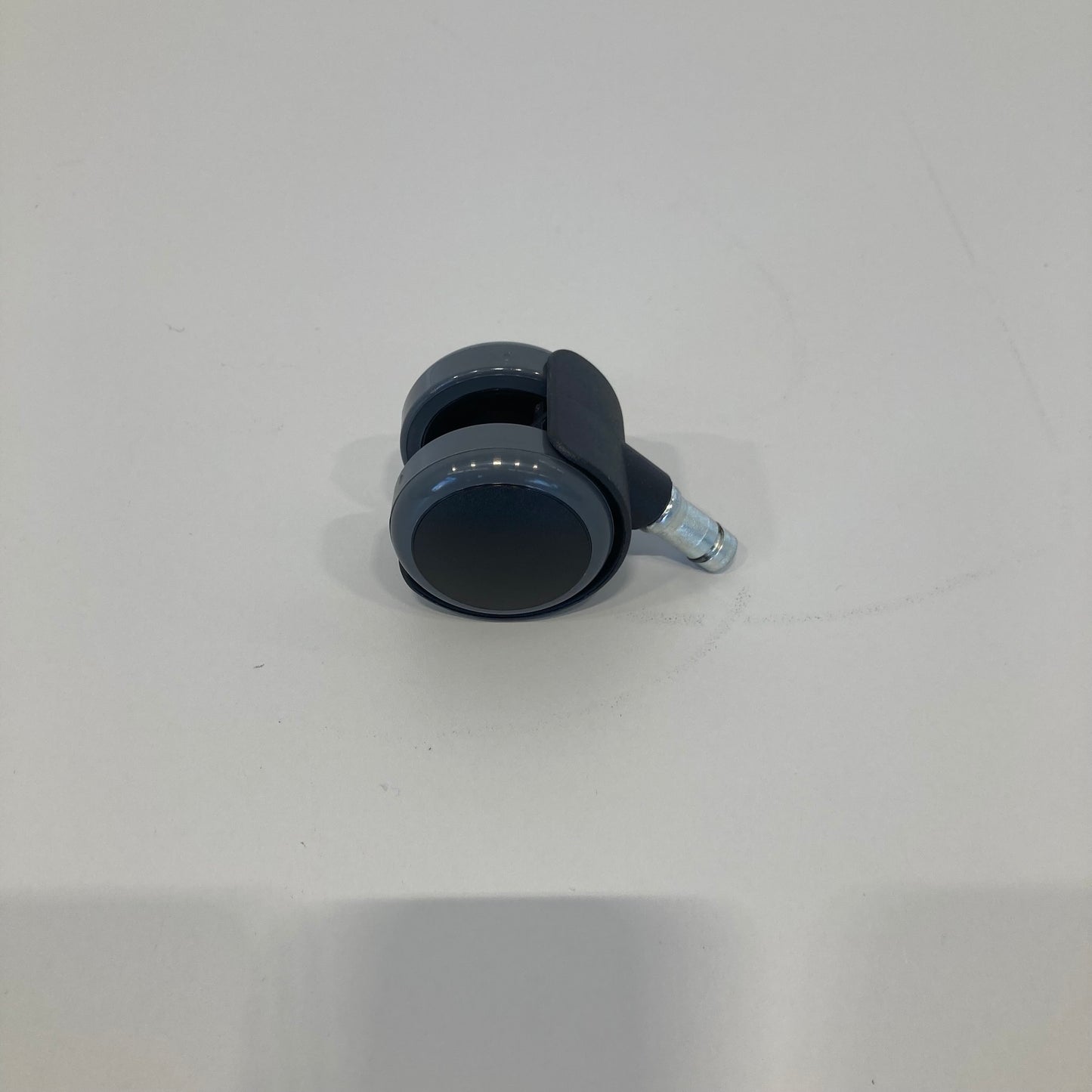 MC Modell 50mm/A Teppichrollen auf dem Kopf - 6006196