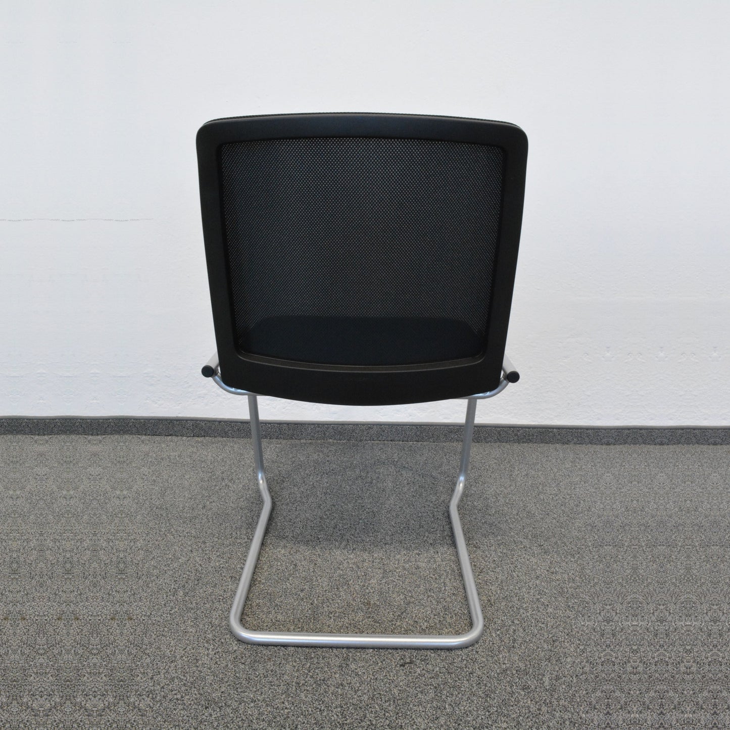 Haworth Lively D2950 Freischwinger Ansicht von hinten - 6006962