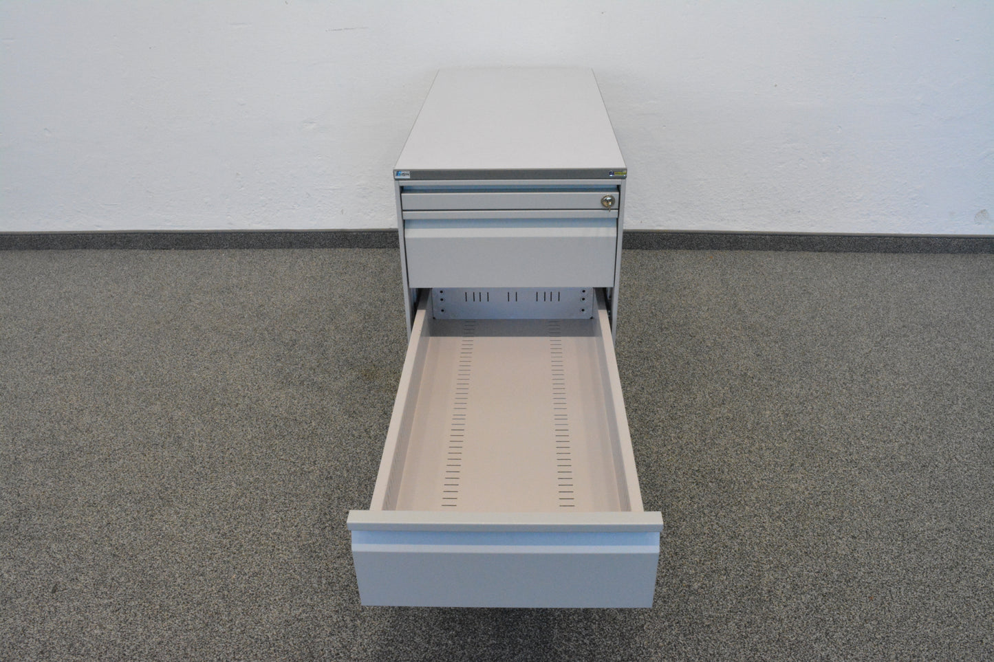 Lista Office Serie L Unterstell-Korpus mit 3 Schubladen A6