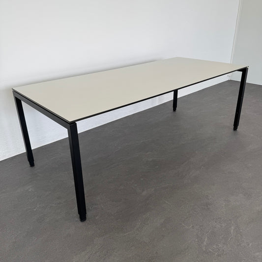Lista Office Motion Schreibtisch 2000x900mm