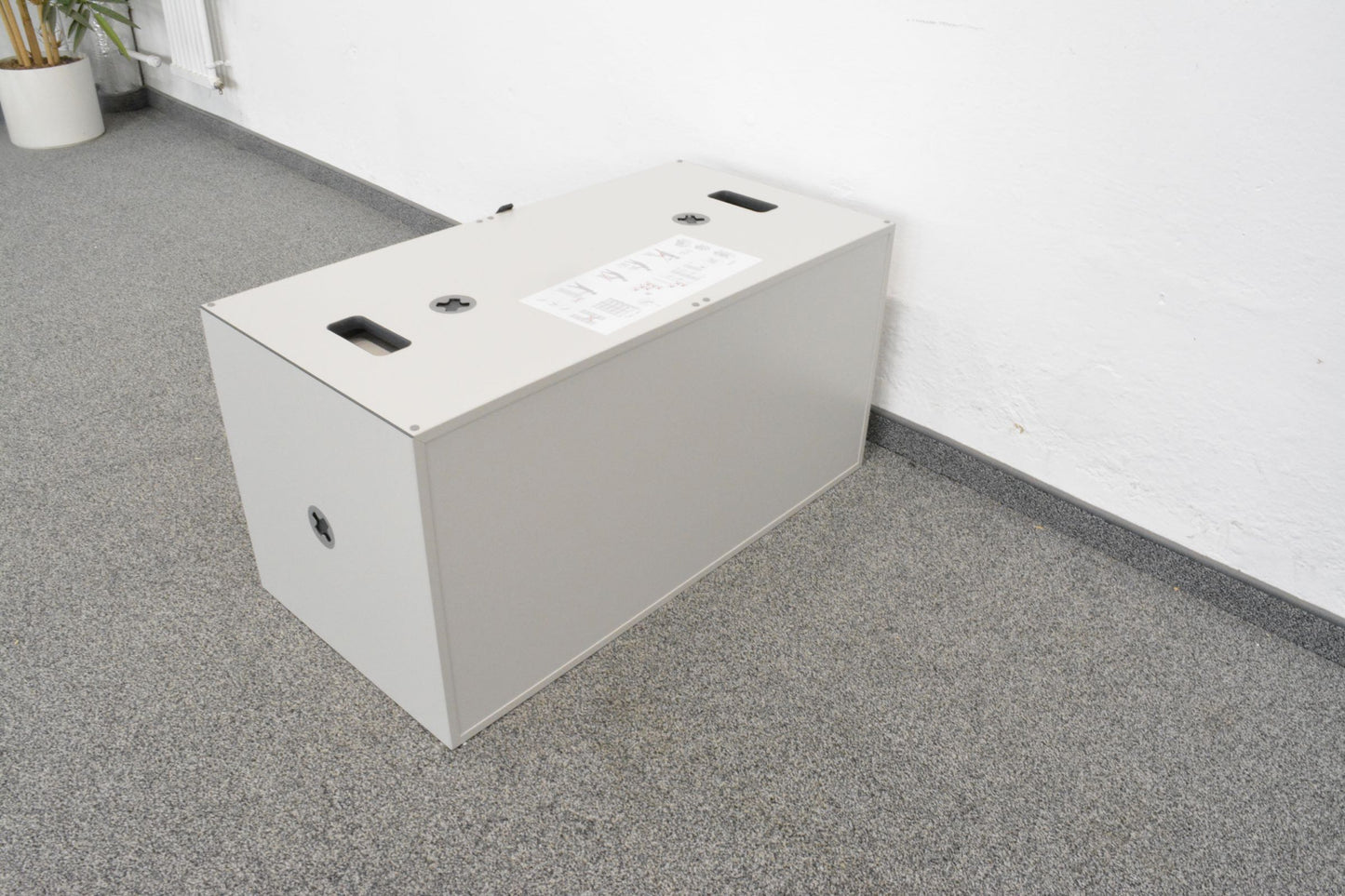 Steelcase Flexbox Klappen-Modul von hinten