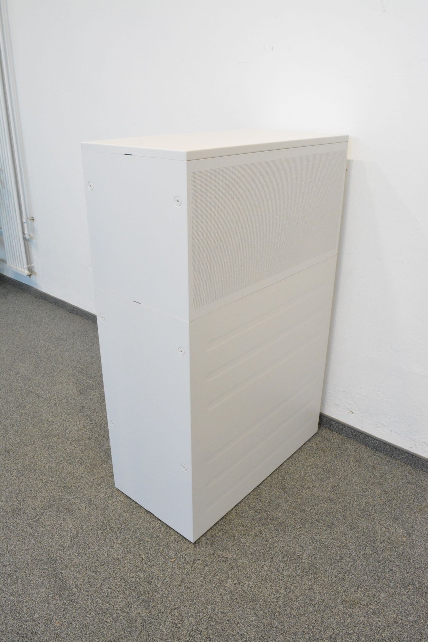 Lista Office Qub Modul-Kombination von hinten