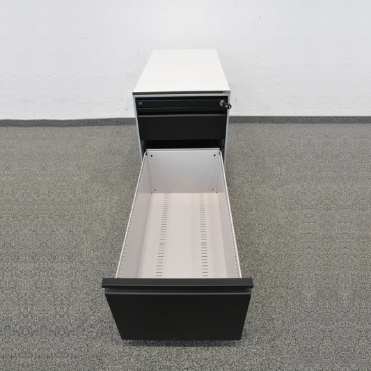 Lista Office Serie L Roll-Korpus mit HR-Auszug offen