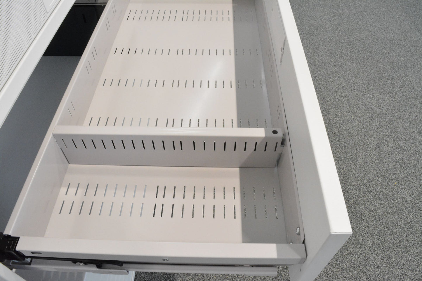 Lista Office Trenner für Qub Module Variante