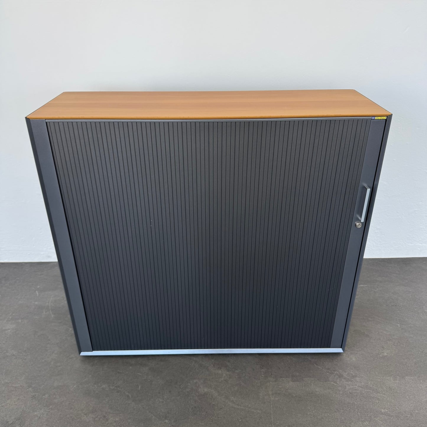 Ergodata nova'basic Lateralschrank aus Metall in Anthrazit mit Holzdeckblatt