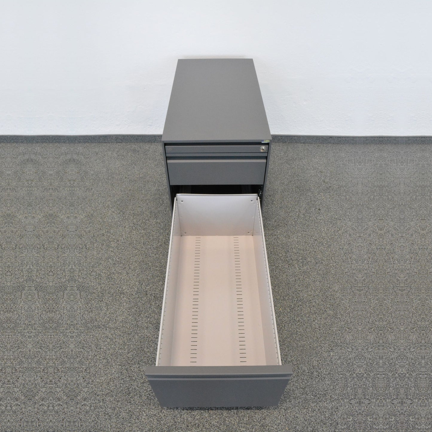 Lista Office Serie L Roll-Korpus