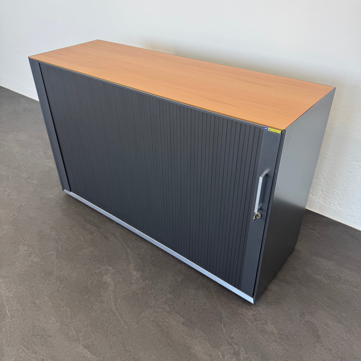 Ergodata nova'basic Lateralschrank mit Schlüssel