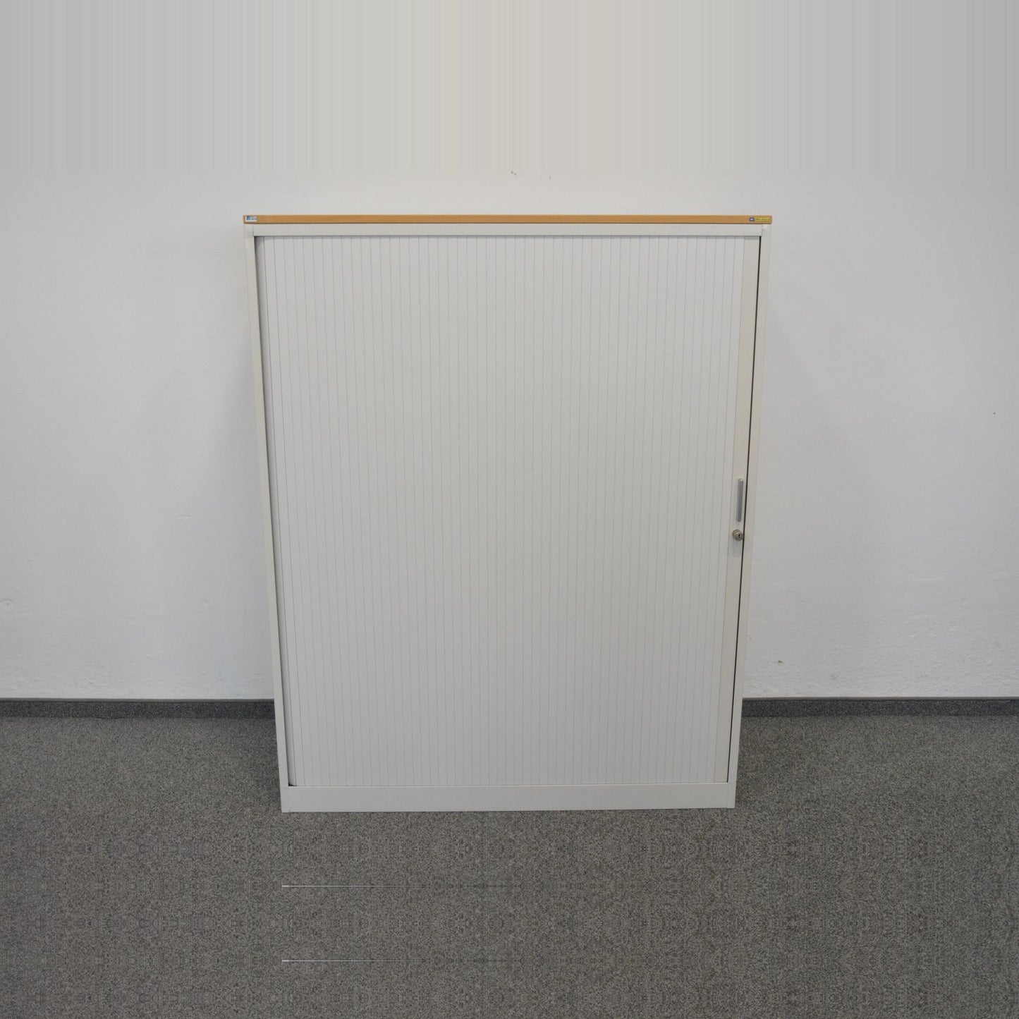 Lista Office Storage Lateralschrank Metall Weiss mit Holzdeckblatt