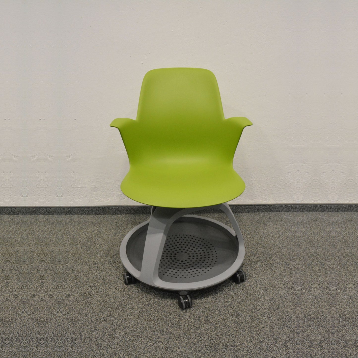 Steelcase Turnstone Shortcut with Tripod Base Kunstoff Grün