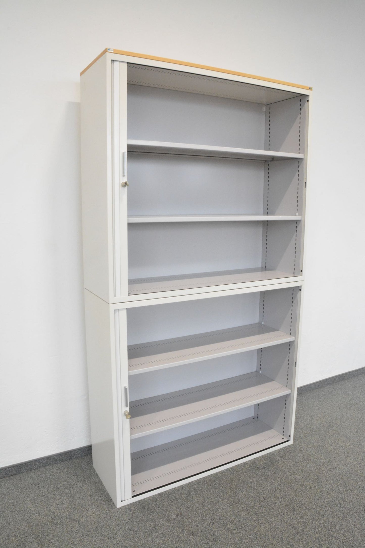 Lista Office Storage Lateralschrank 1200mm breit