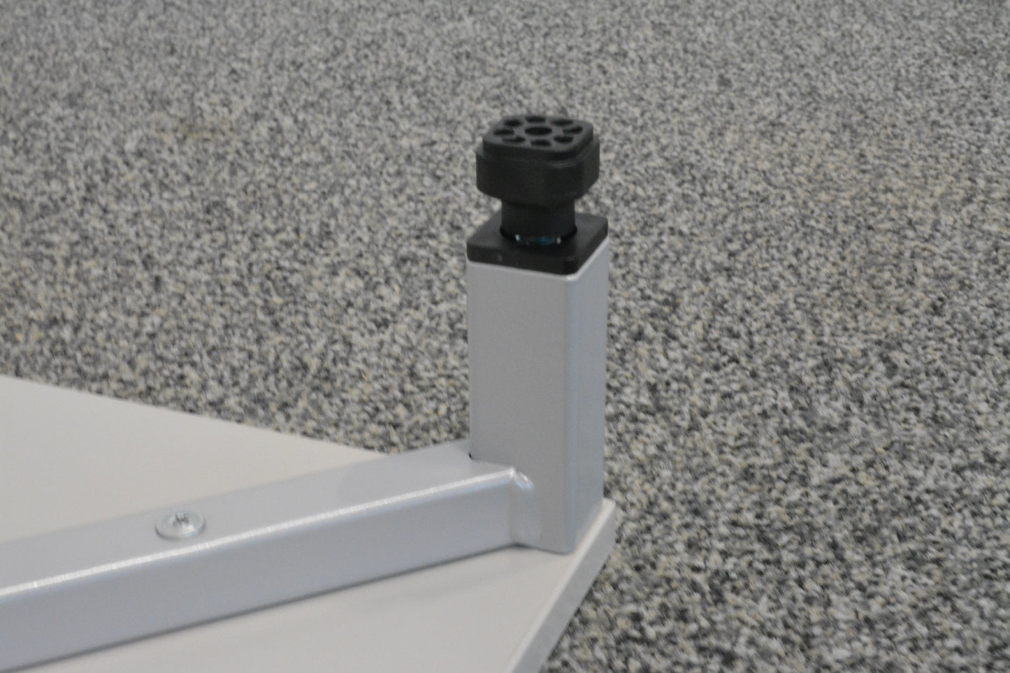 Steelcase Flexbox Sockel Detailfoto