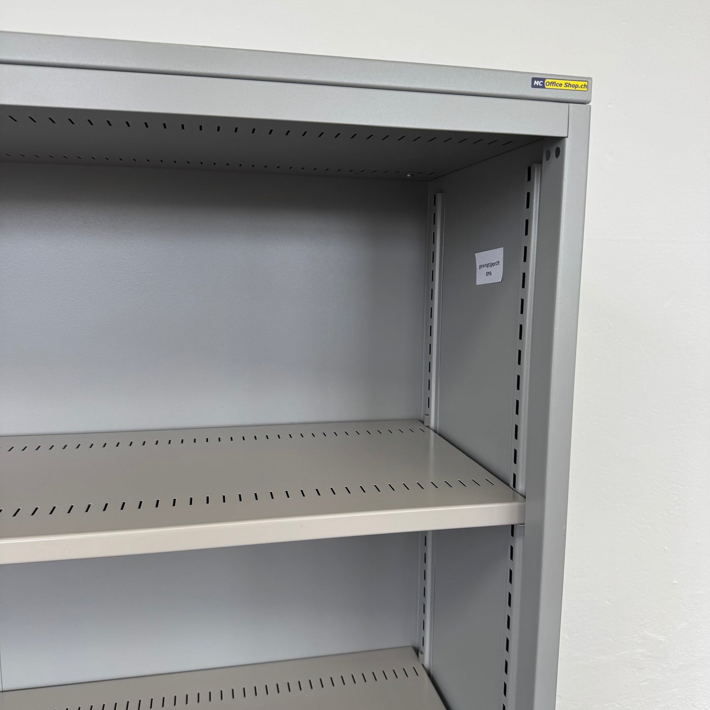 Lista Office Storage Regal Detailfoto Ecke rechts oben