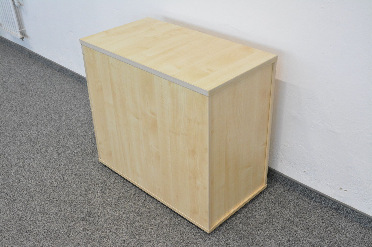 Hammerbacher Solid Beistell-Korpus Ansicht von hinten