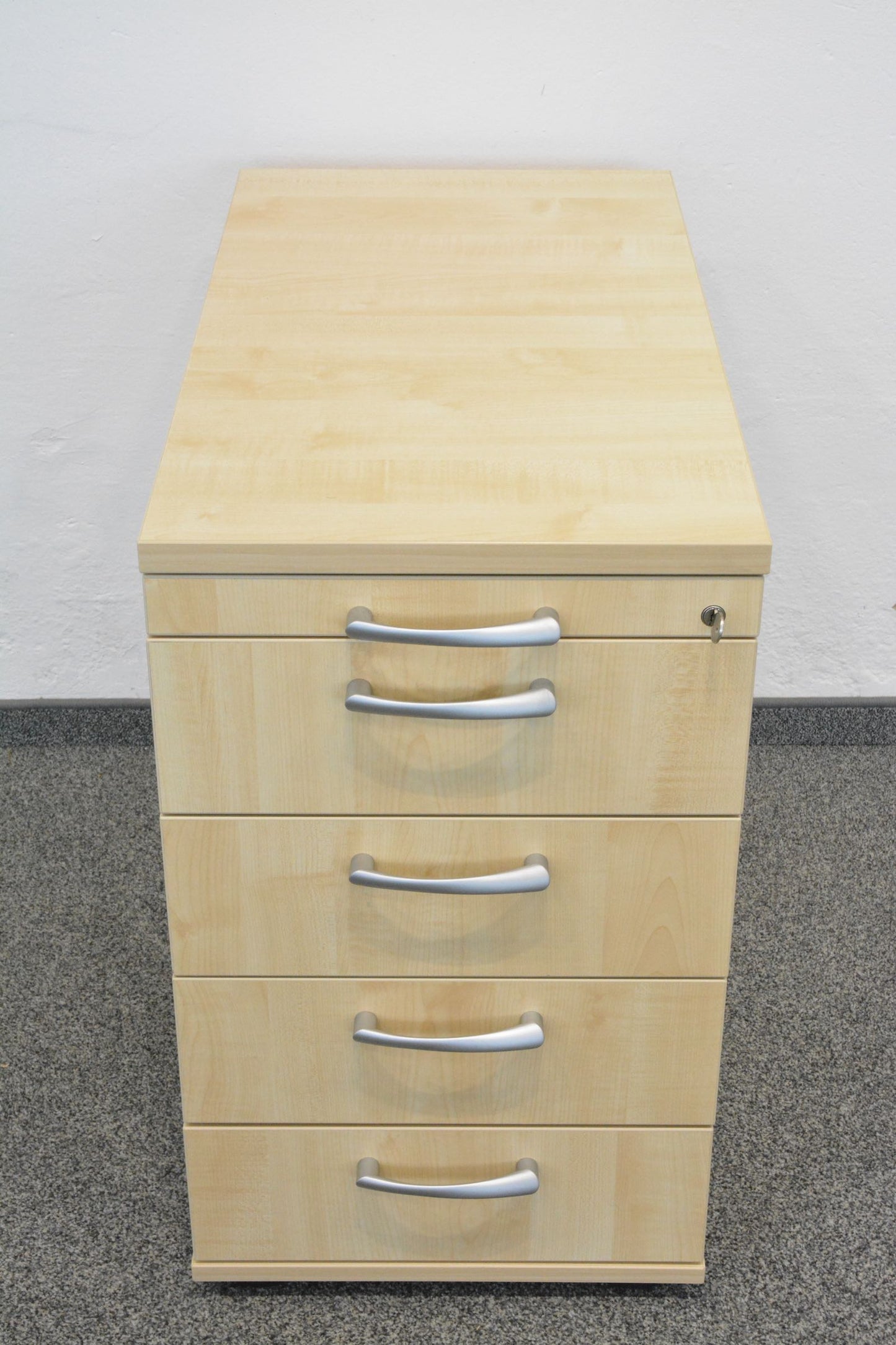 Hammerbacher Solid Beistell-Korpus