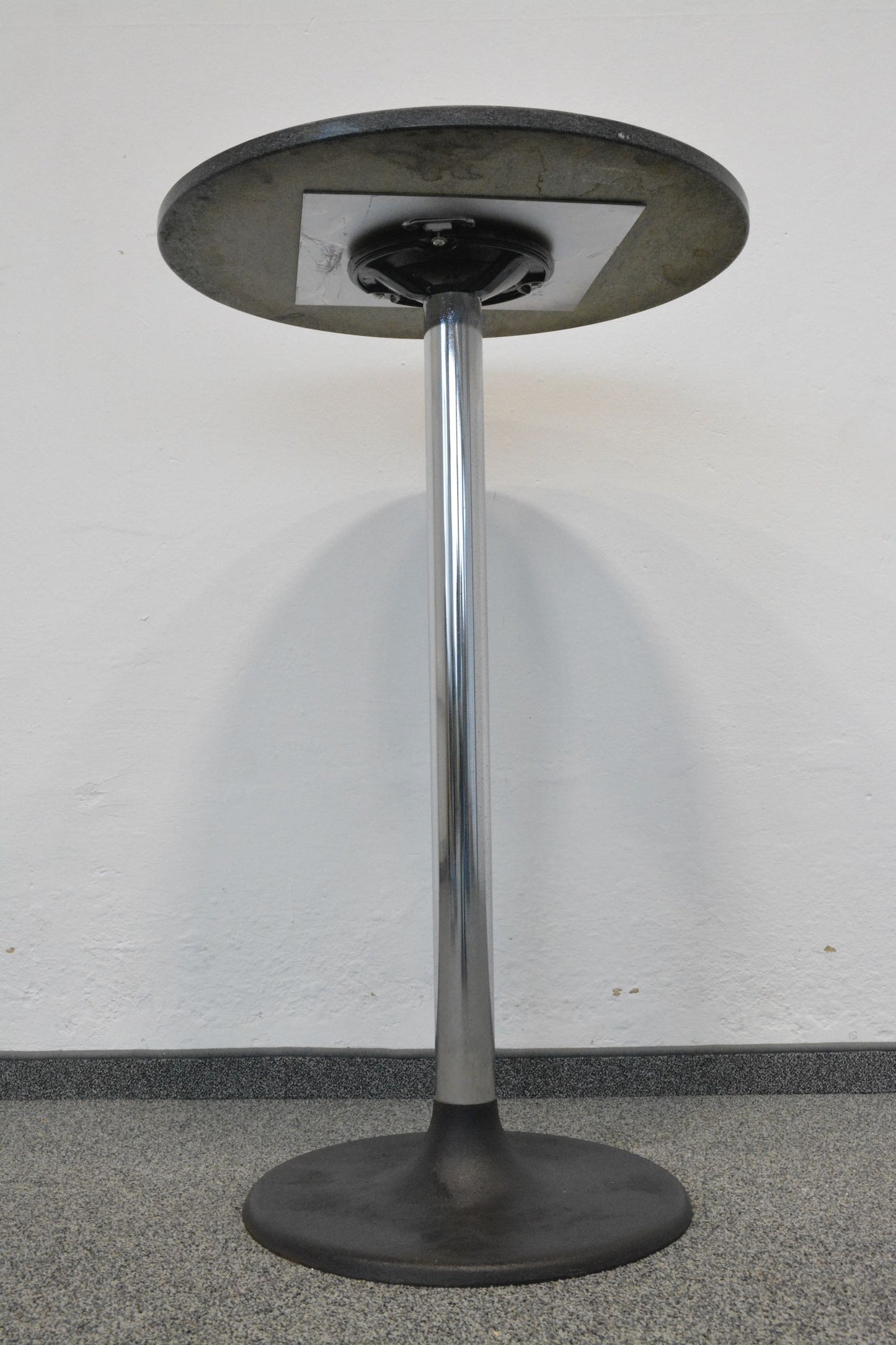 Top Design Classic Stehbartisch Ansicht von unten