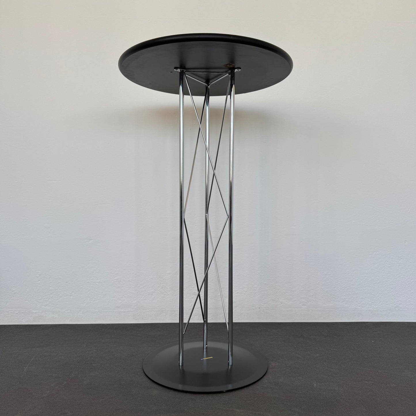 Top Design Classic Bistrostehtisch Ansicht von unten