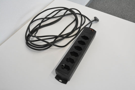 Max Hauri Prime Line Mehrfachstecker mit 6 Stromanschlüssen