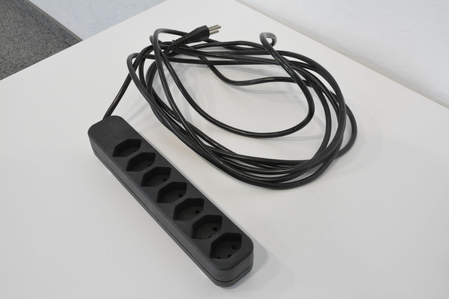 Max Hauri Swiss Line Mehrfachstecker mit Kabel 5 Meter
