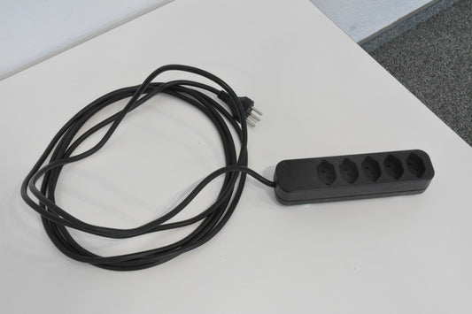 Max Hauri Prime Line Mehrfachstecker mit 5 Stromanschlüssen