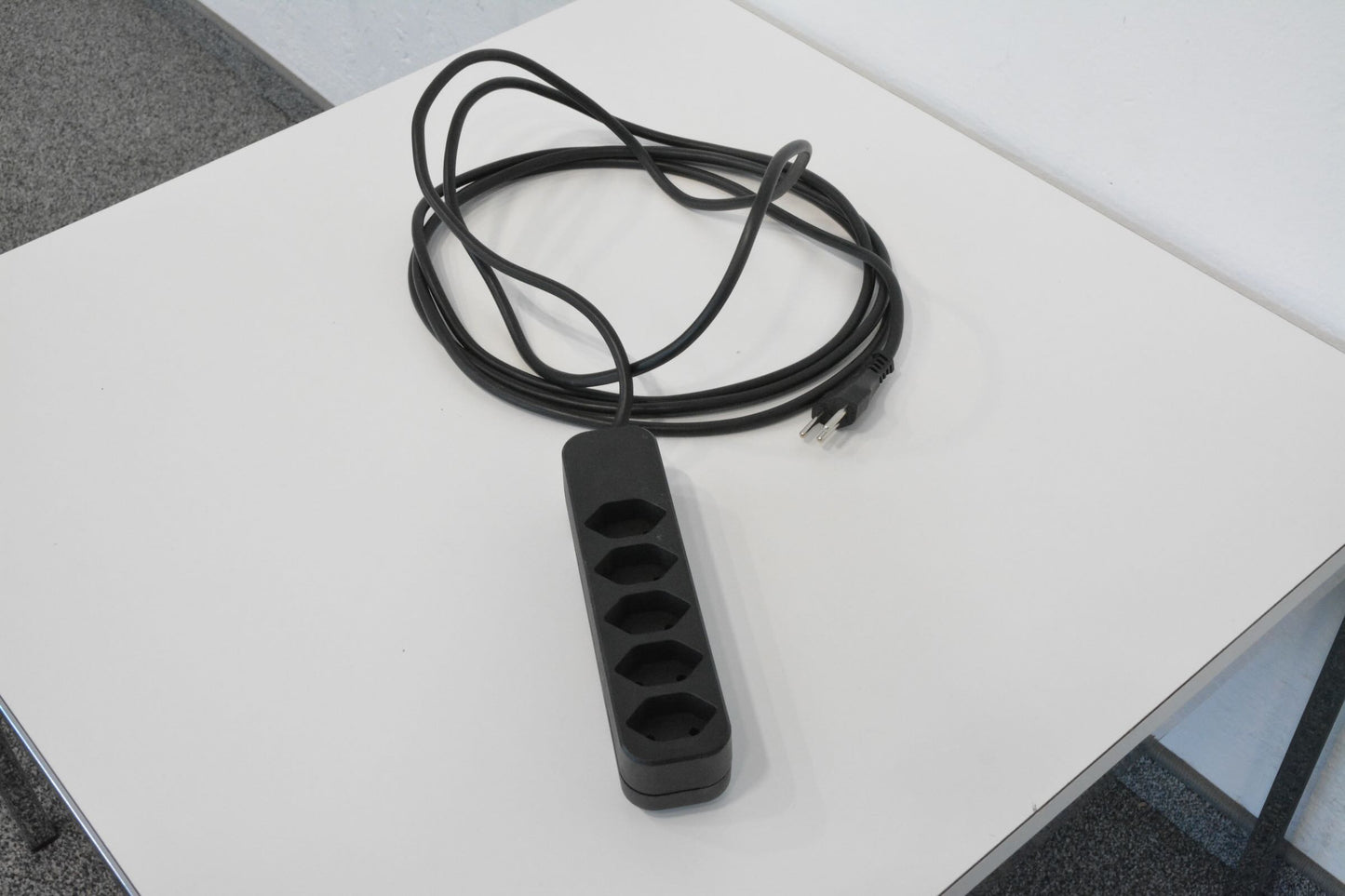 Max Hauri Prime Line Mehrfachstecker mit Kabel 3 Meter