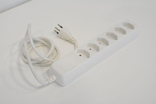 Power Easy Mehrfachstecker mit 6 Stromanschlüssen