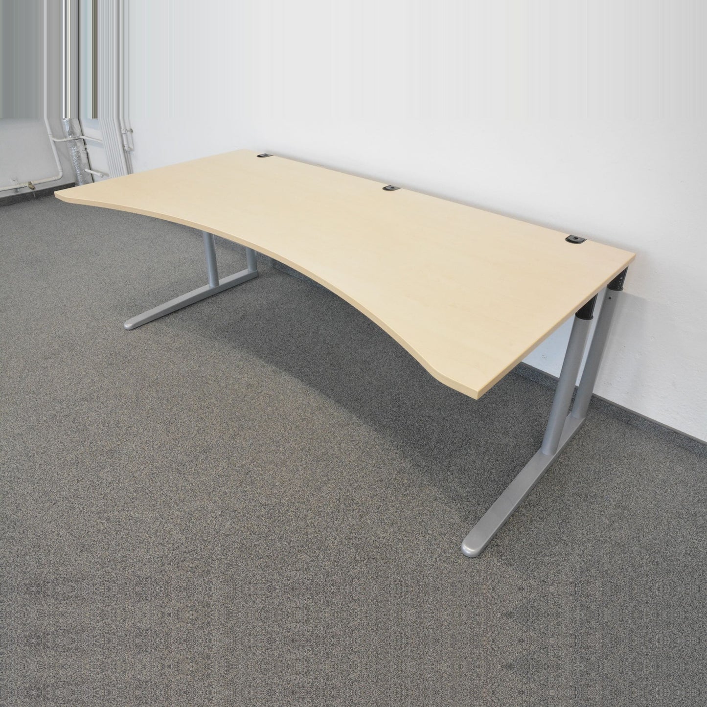 König + Neurath Metra Schreibtisch Cosinus