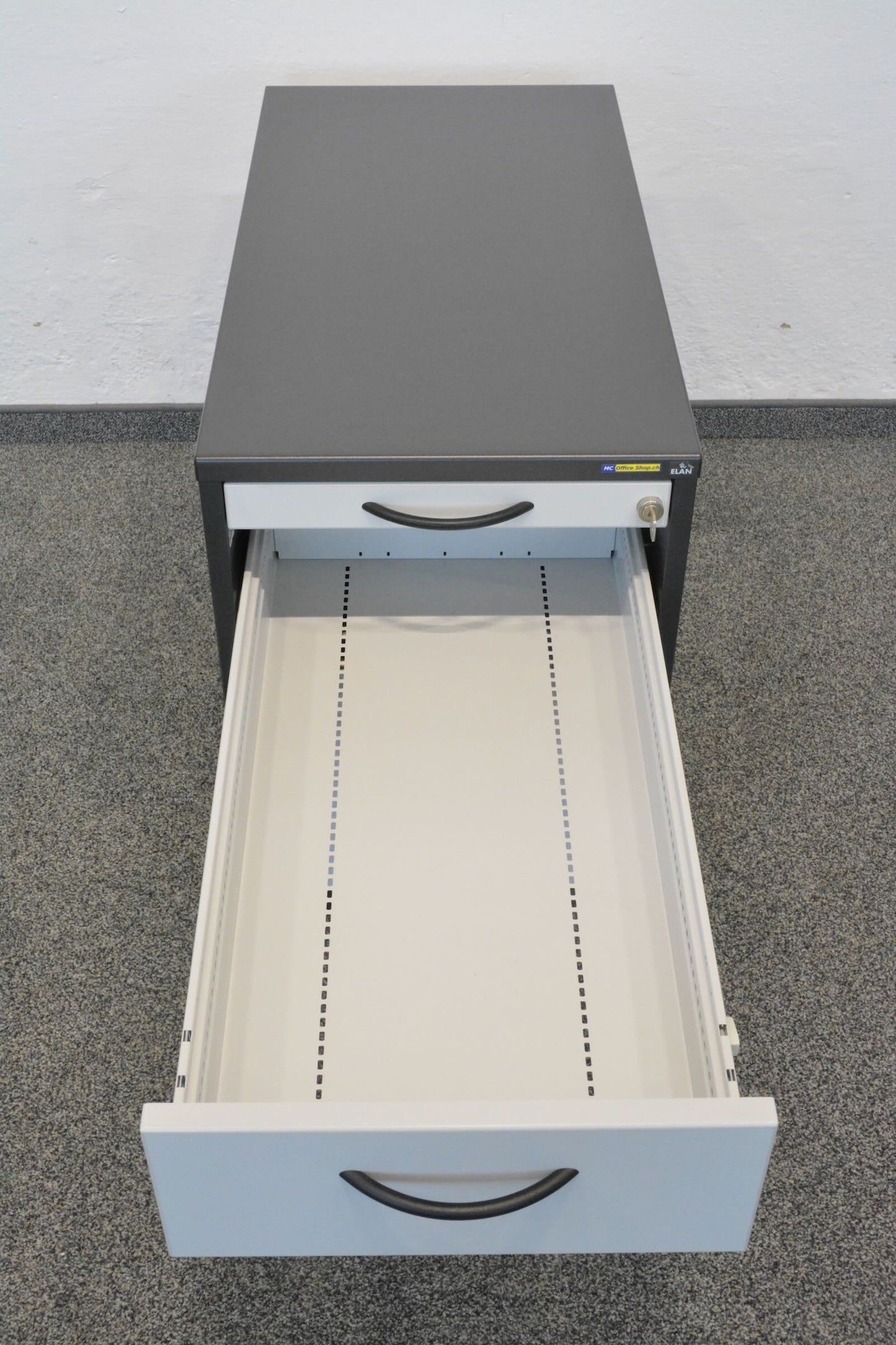 Elan Euroffice Unterstell-Korpus mit Schublade A6 offen