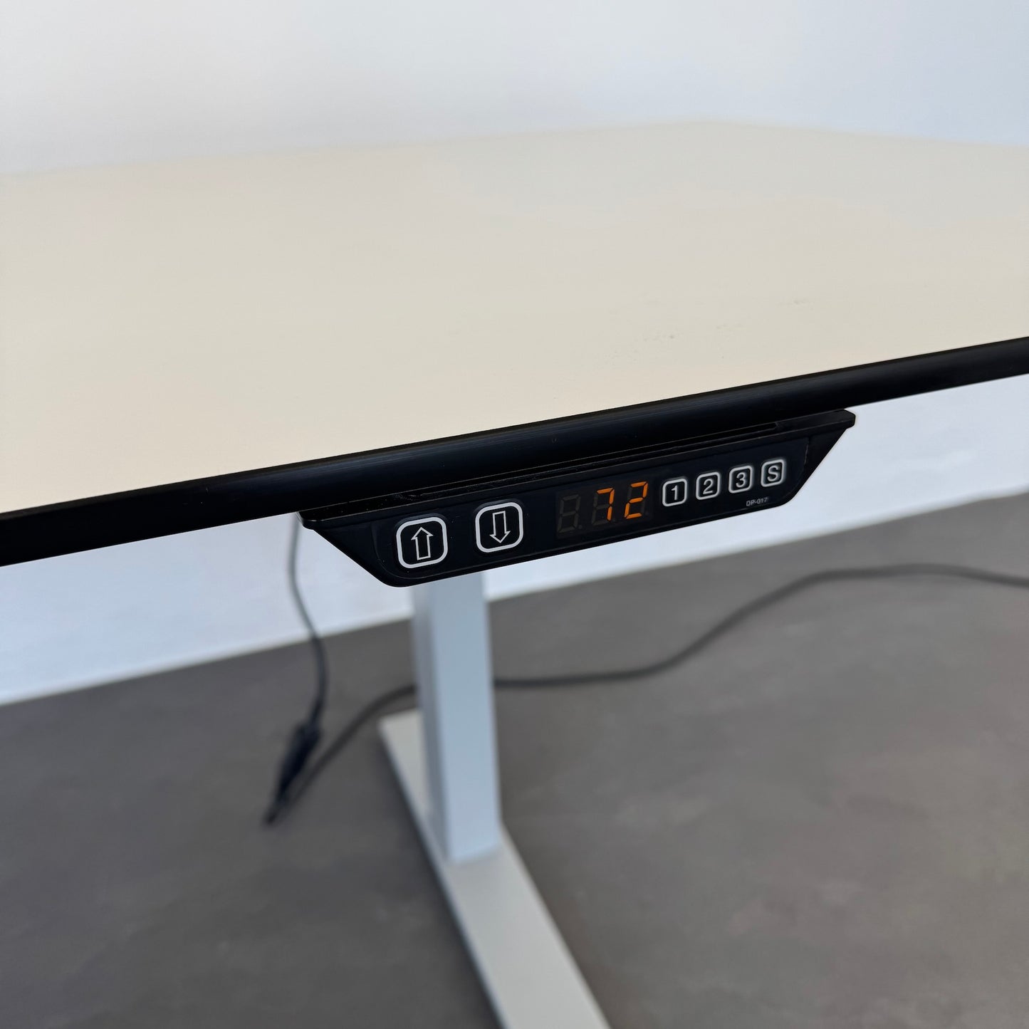 Lista Office LO Choice Sitz-Steh-Schreibtisch Detailansicht Steuerung