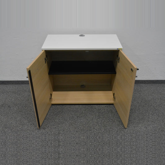 Echo Flügeltür-Aktenschrank Fronansicht mit geöffneten Türen