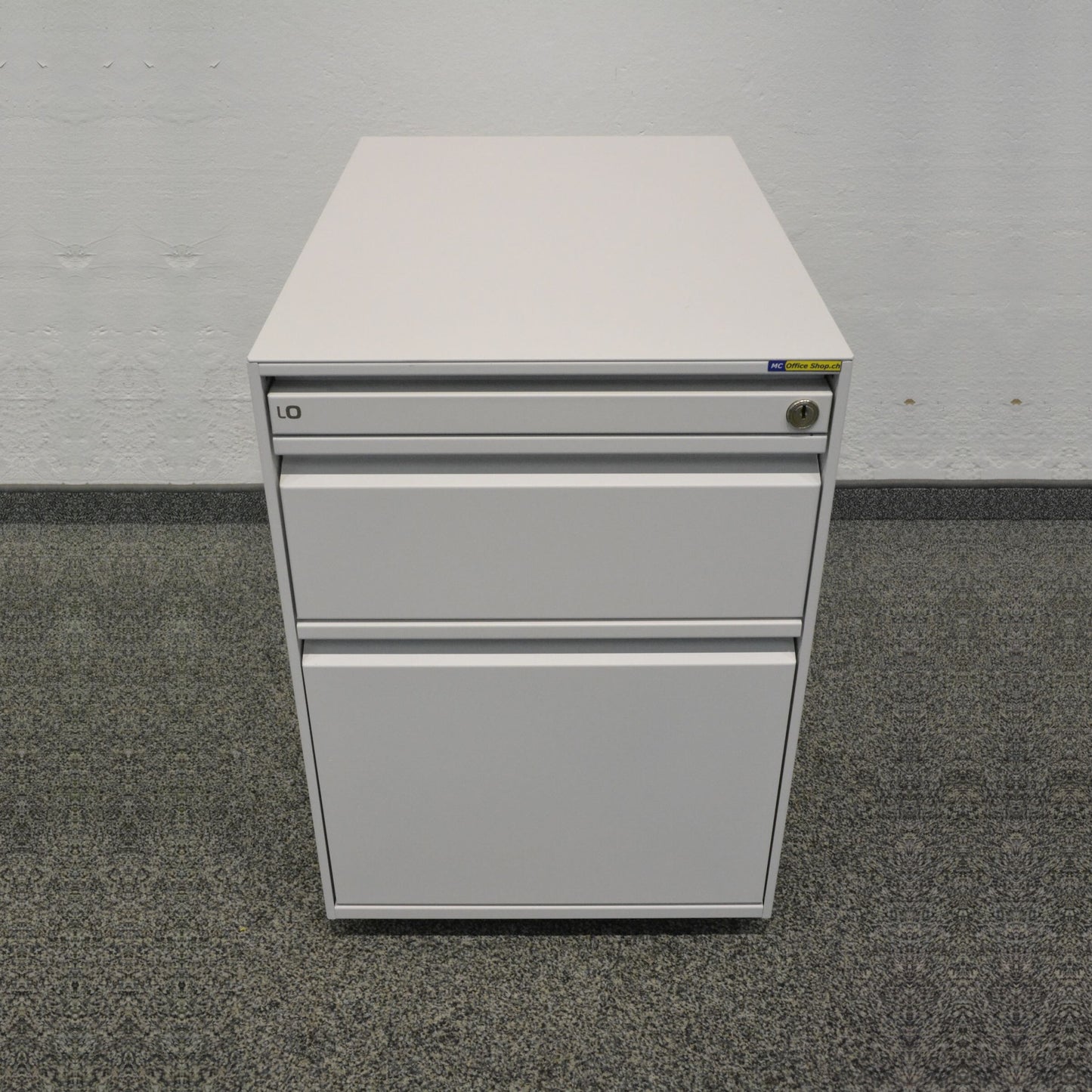 Lista Office Serie L Roll-Korpus in Verkehrsweiss