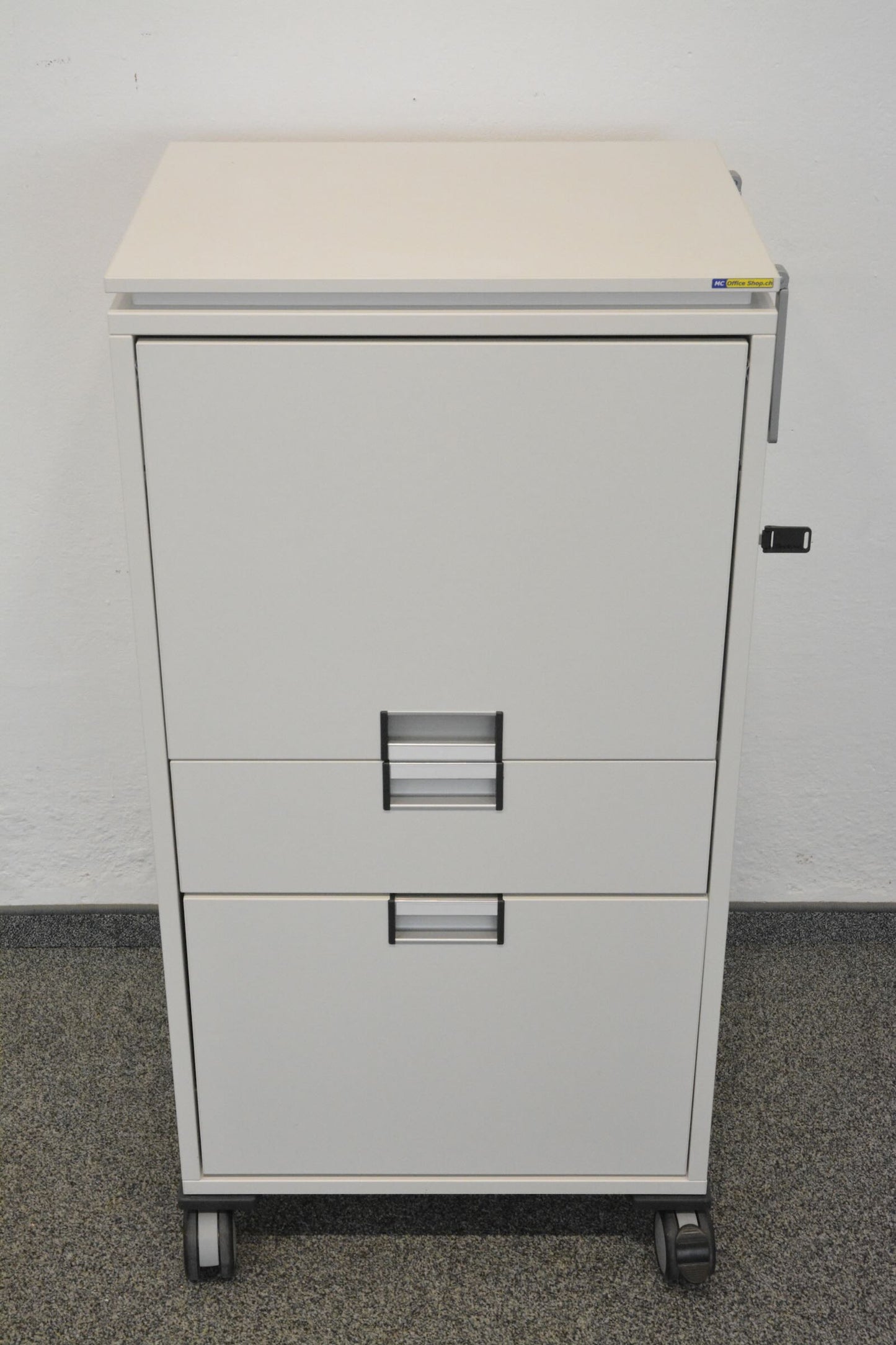 Steelcase Moby Roll-Caddy