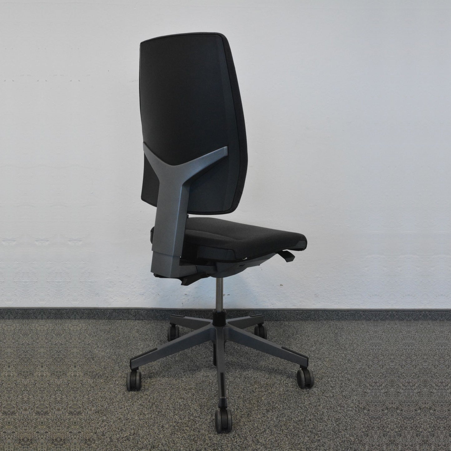 Giroflex G68 Bürodrehstuhl