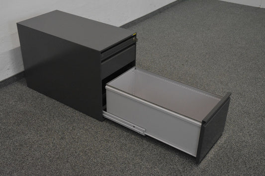 Lista Office Serie L Unterstell-Korpus mit HR-Auszug offen