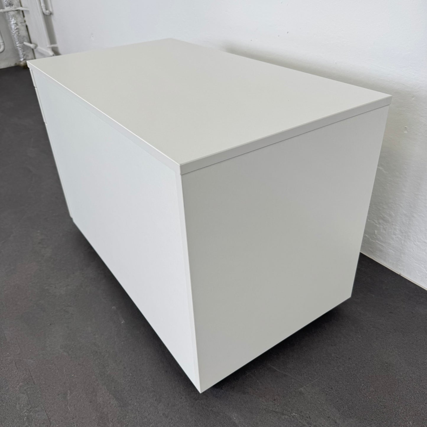 Wini Container Roll-Korpus Ansicht von hinten