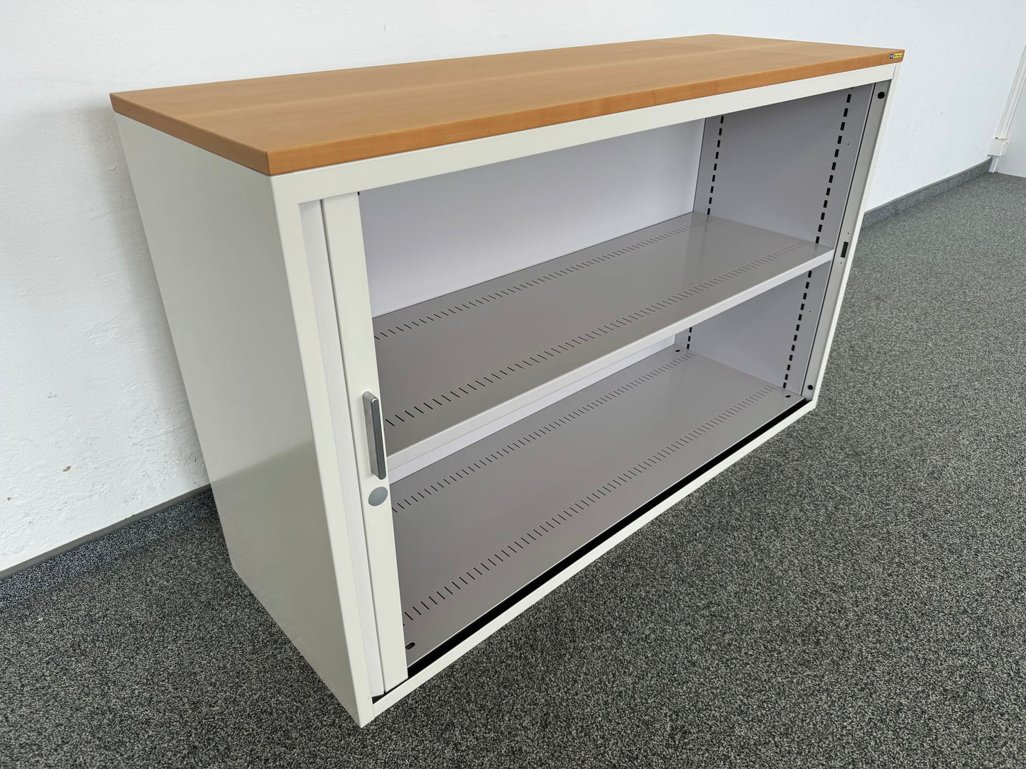 Lista Office Storage Lateralschrank 1200mm breit