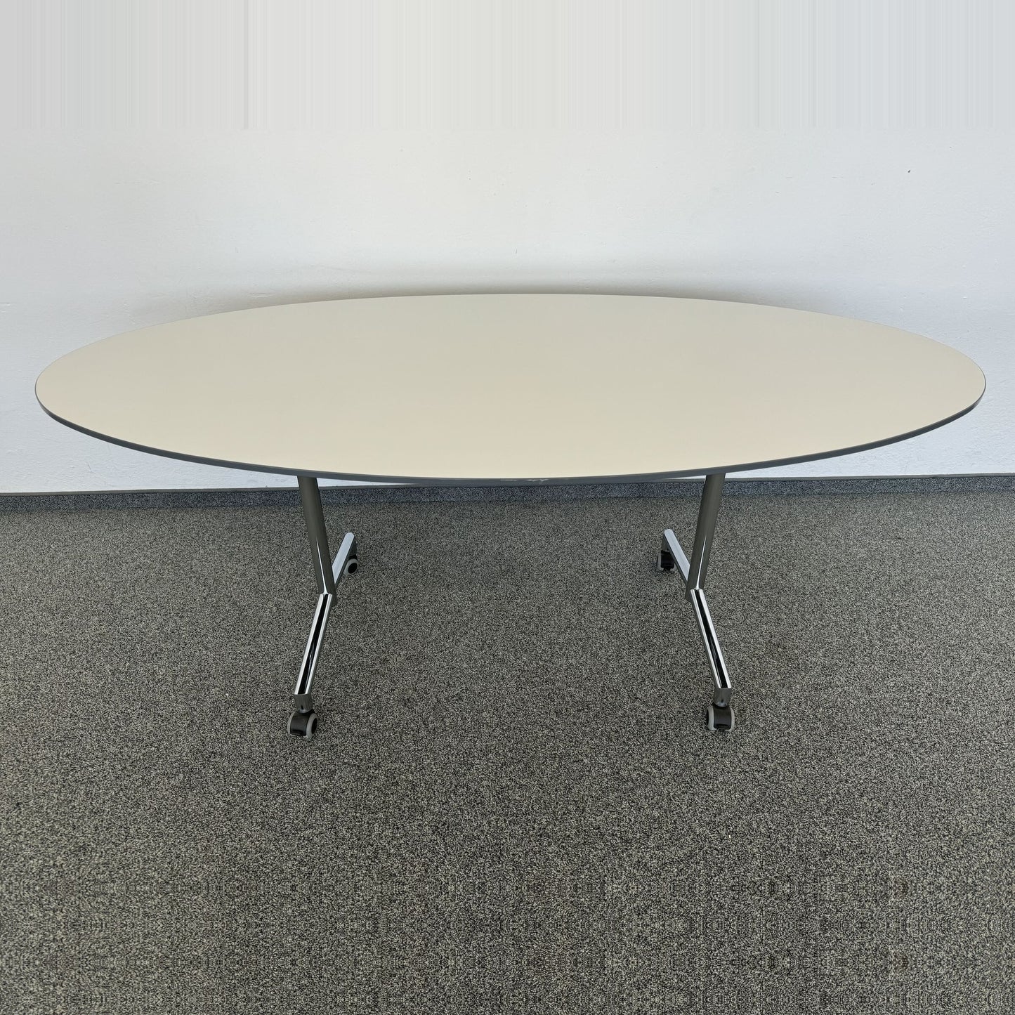 Lista Office Motion Roll-Sitzungstisch Tischplatte Weiss mit anthraziter Kante