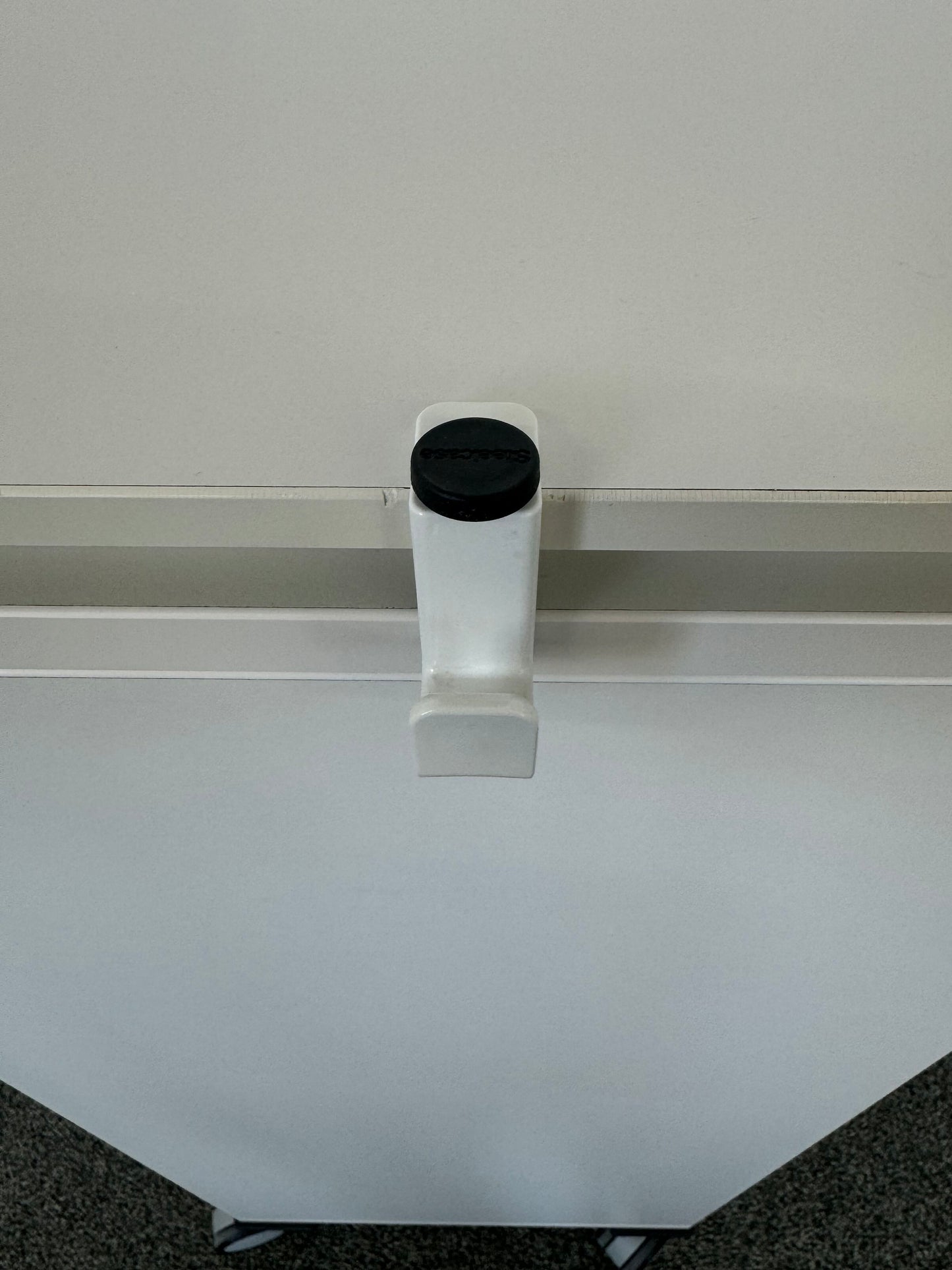 Steelcase Share It Kleiderhaken für Caddy