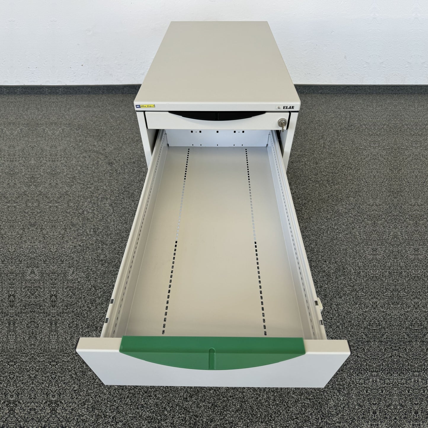 Elan Euroffice Unterstell-Korpus mit Schublade A6 offen
