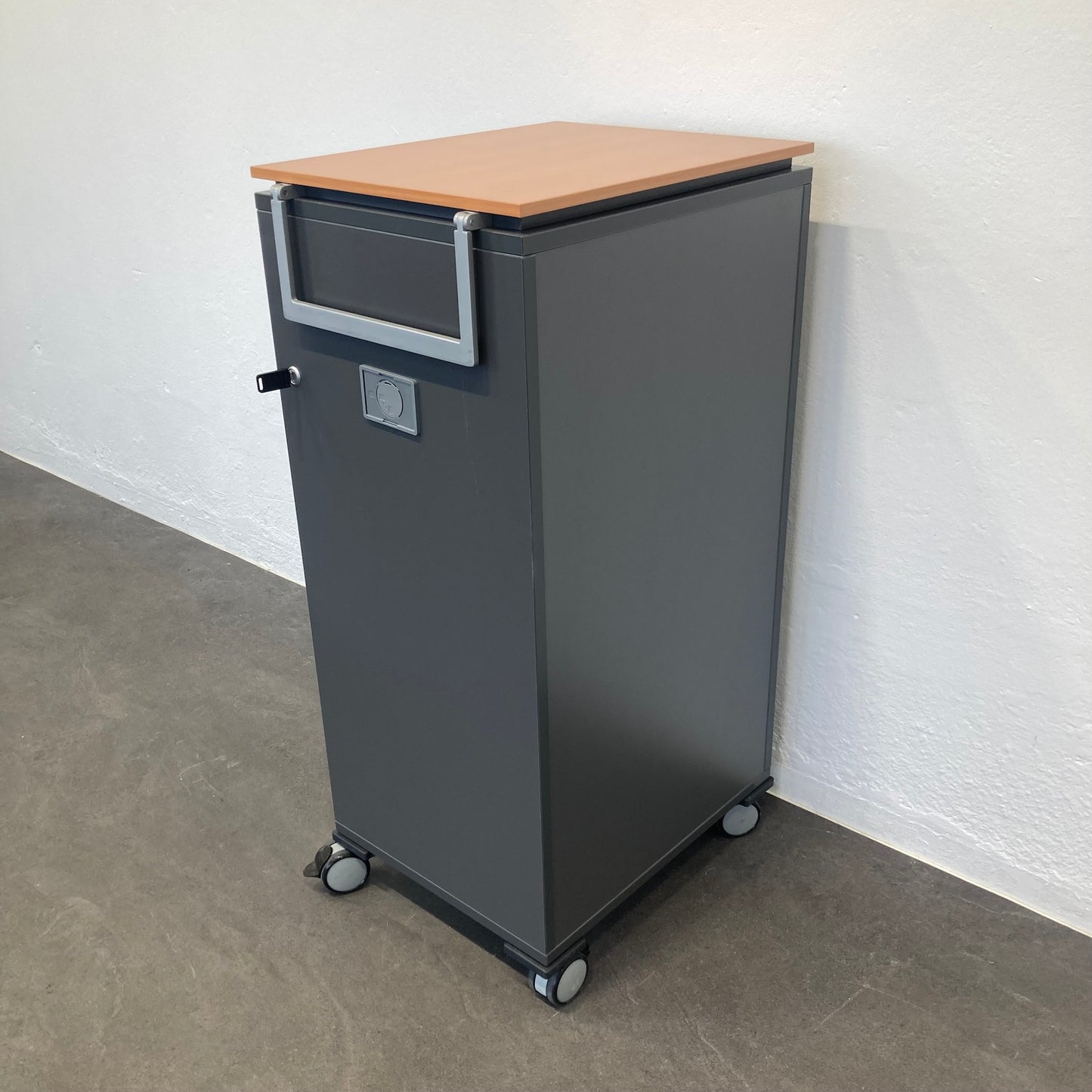 Steelcase Moby Roll-Caddy von hinten - 6037234