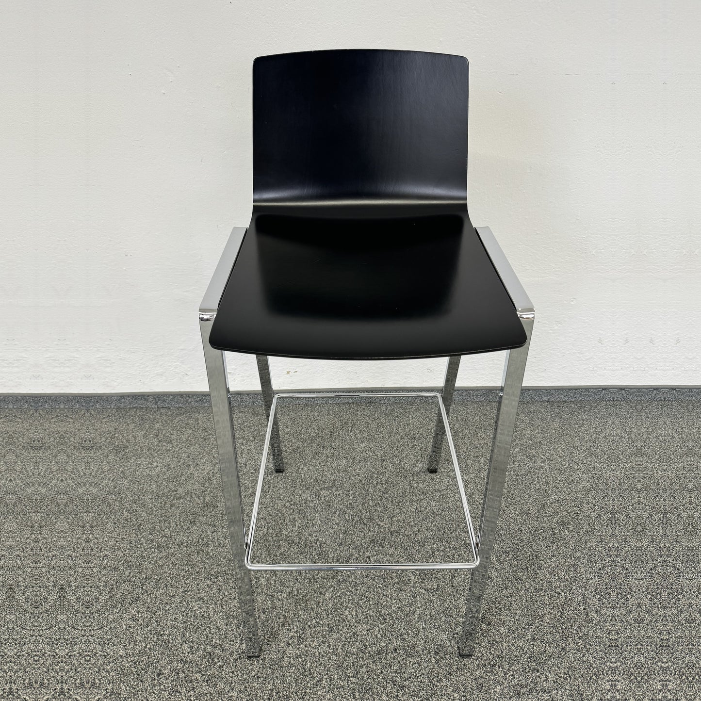 König + Neurath PUBLICA Barhocker Holz Schwarz