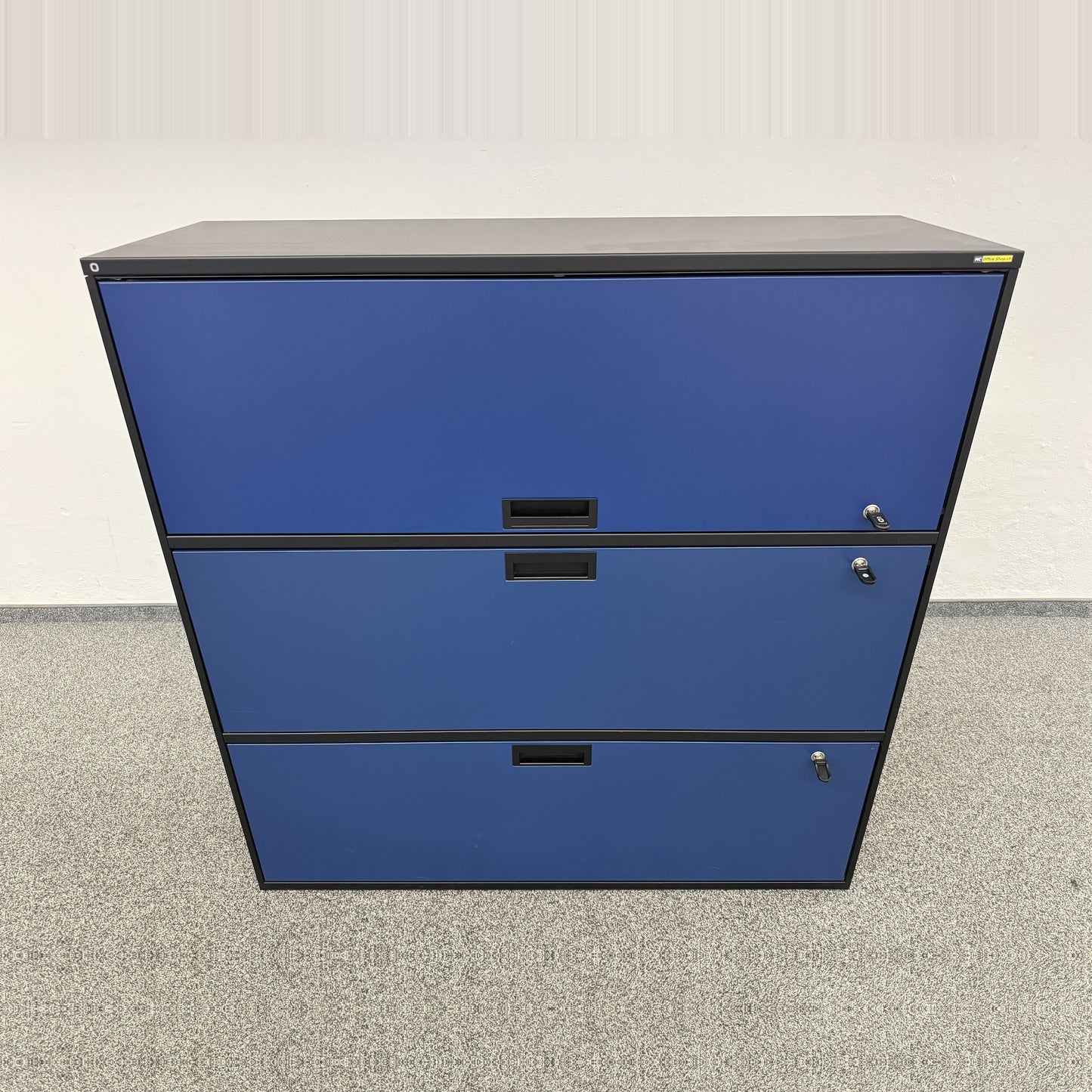 Lista Office Qub Modul-Kombination in Schwarz und Blau 1200mm breit
