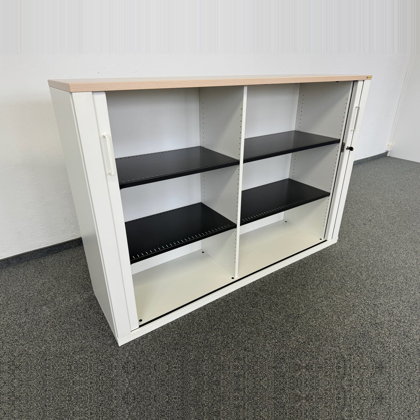 König + Neurath Acta Classic Lateralschrank