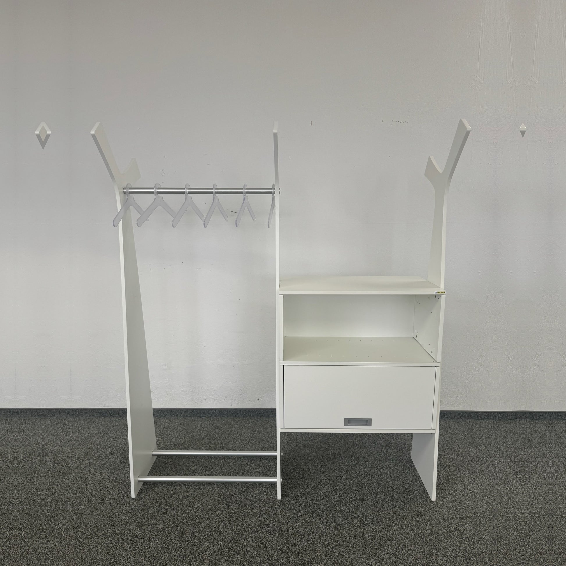Cascando Forest Garderobenständer aus MDF Weiss