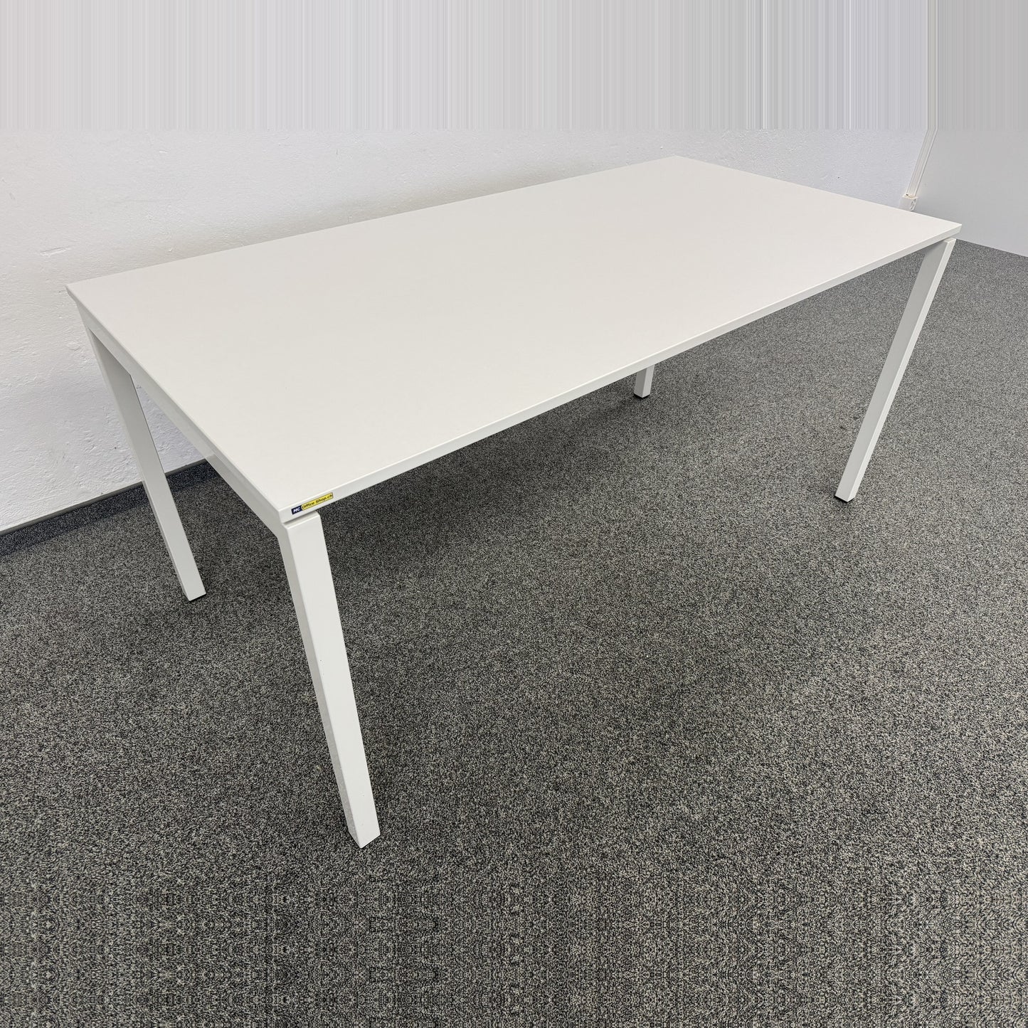 Ergodata Line Desk Sitzungstisch