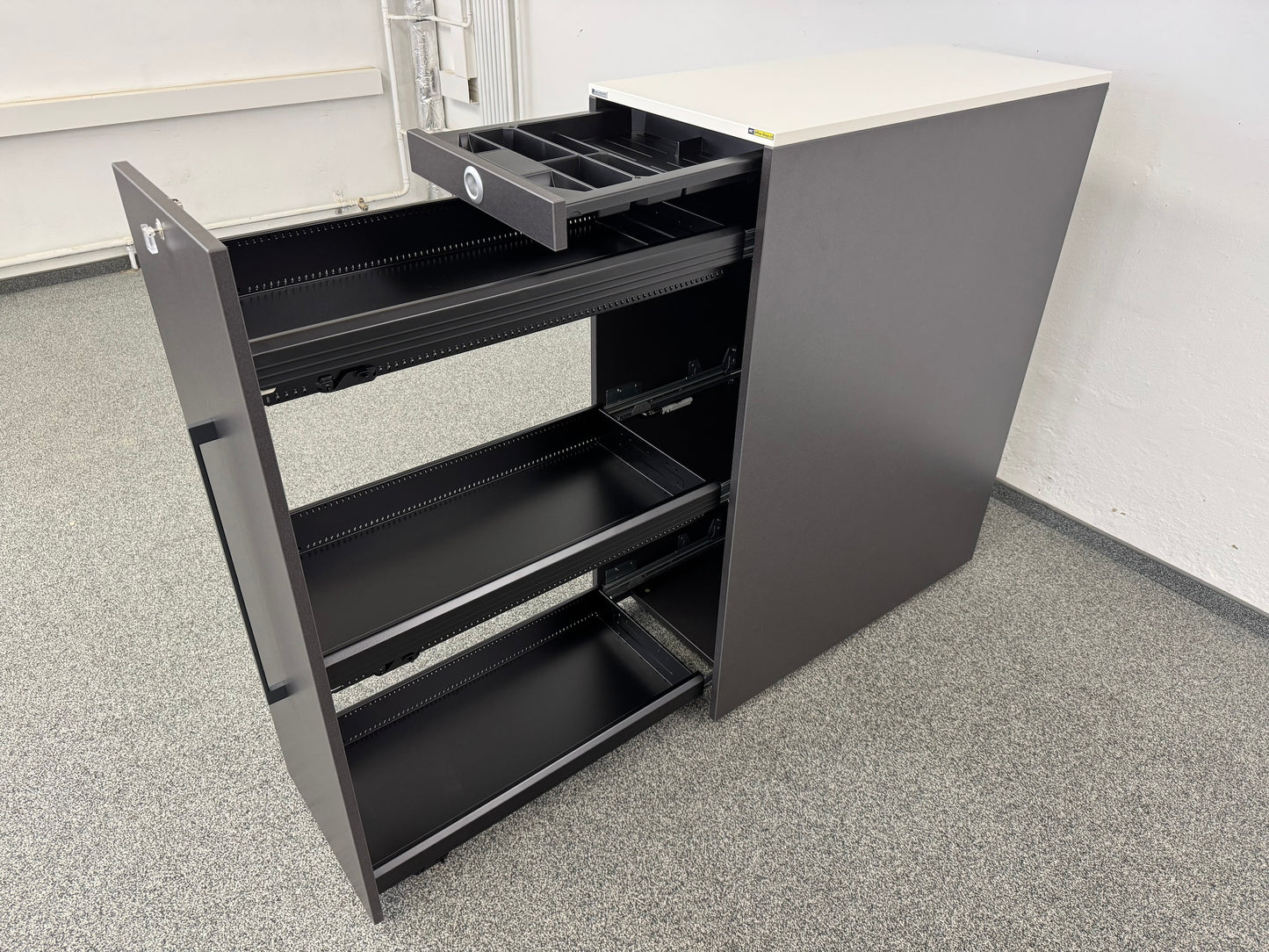 Palmberg Orga Plus Modulcontainer offen von rechts