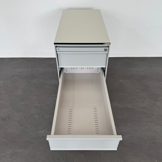 Lista Office Serie L Beistell-Korpus mit Schublade offen