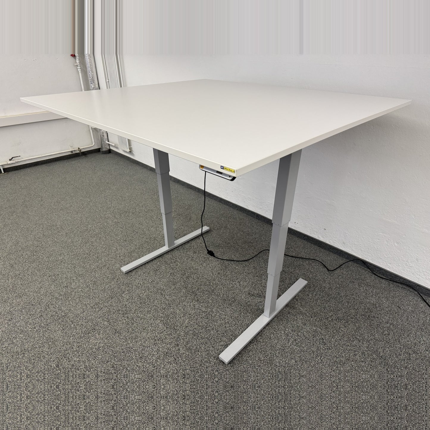 Interoffice Extend Sitz-Steh Sitzungstisch