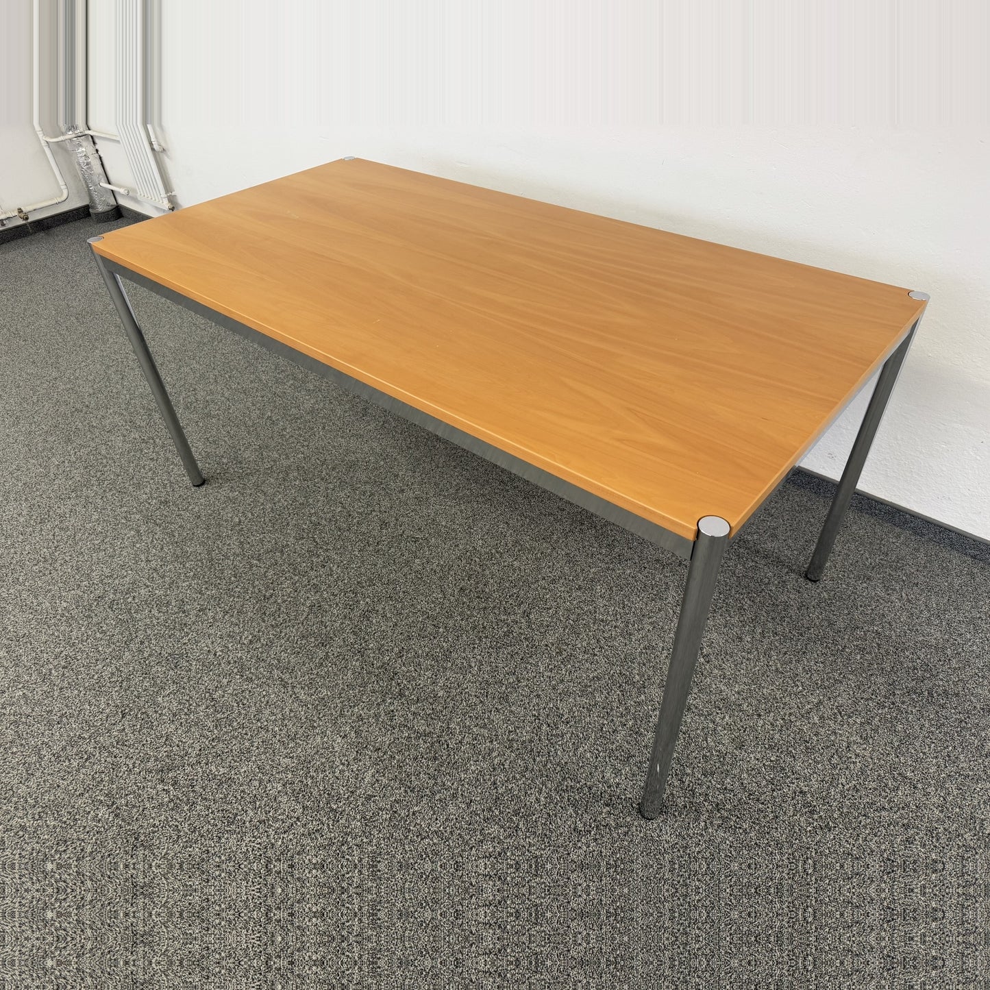 Ergodata Multi Desk Rondo Sitzungstisch