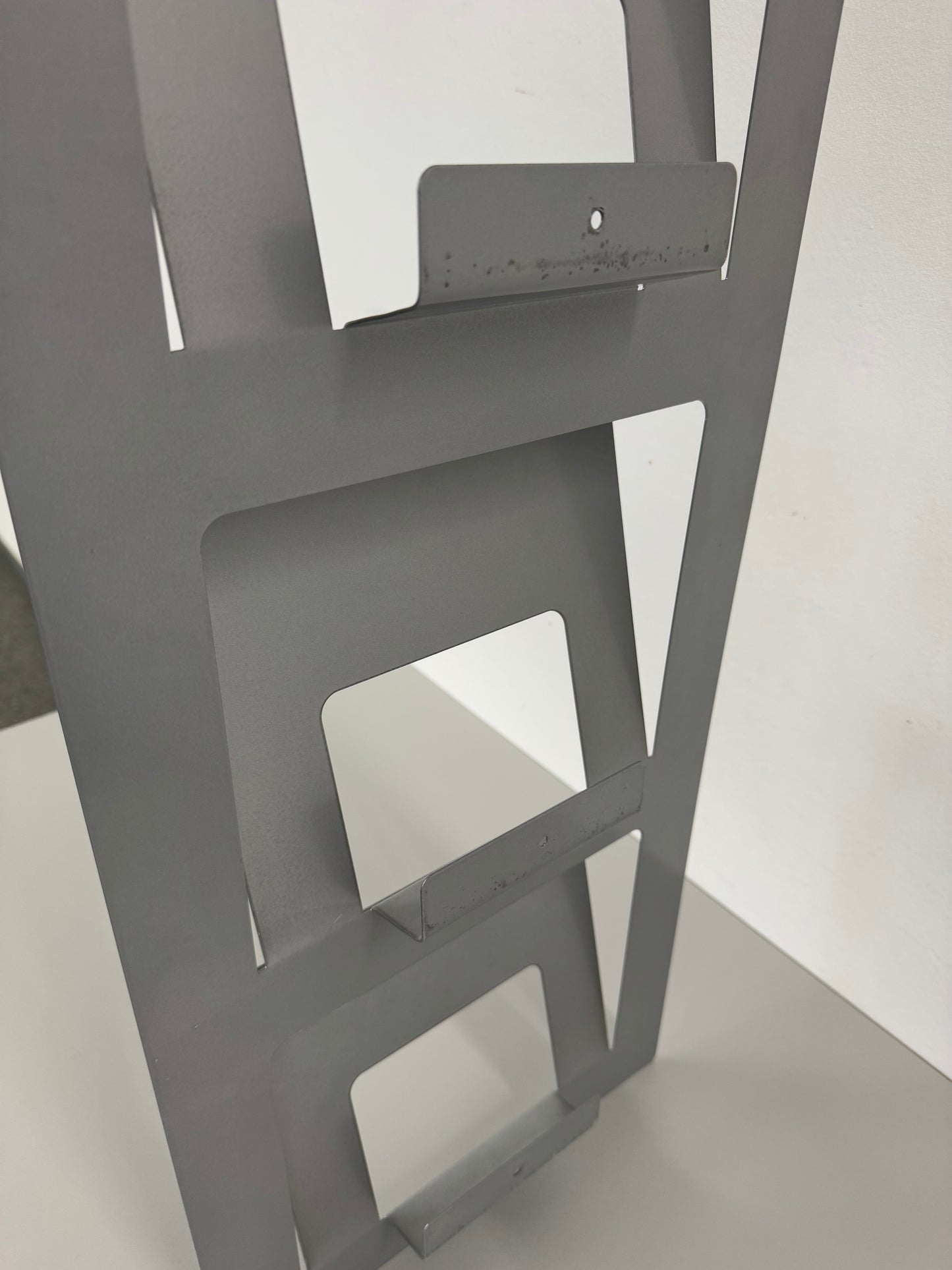 Top Design Classic Präsentations-Regal Ansicht von hinten