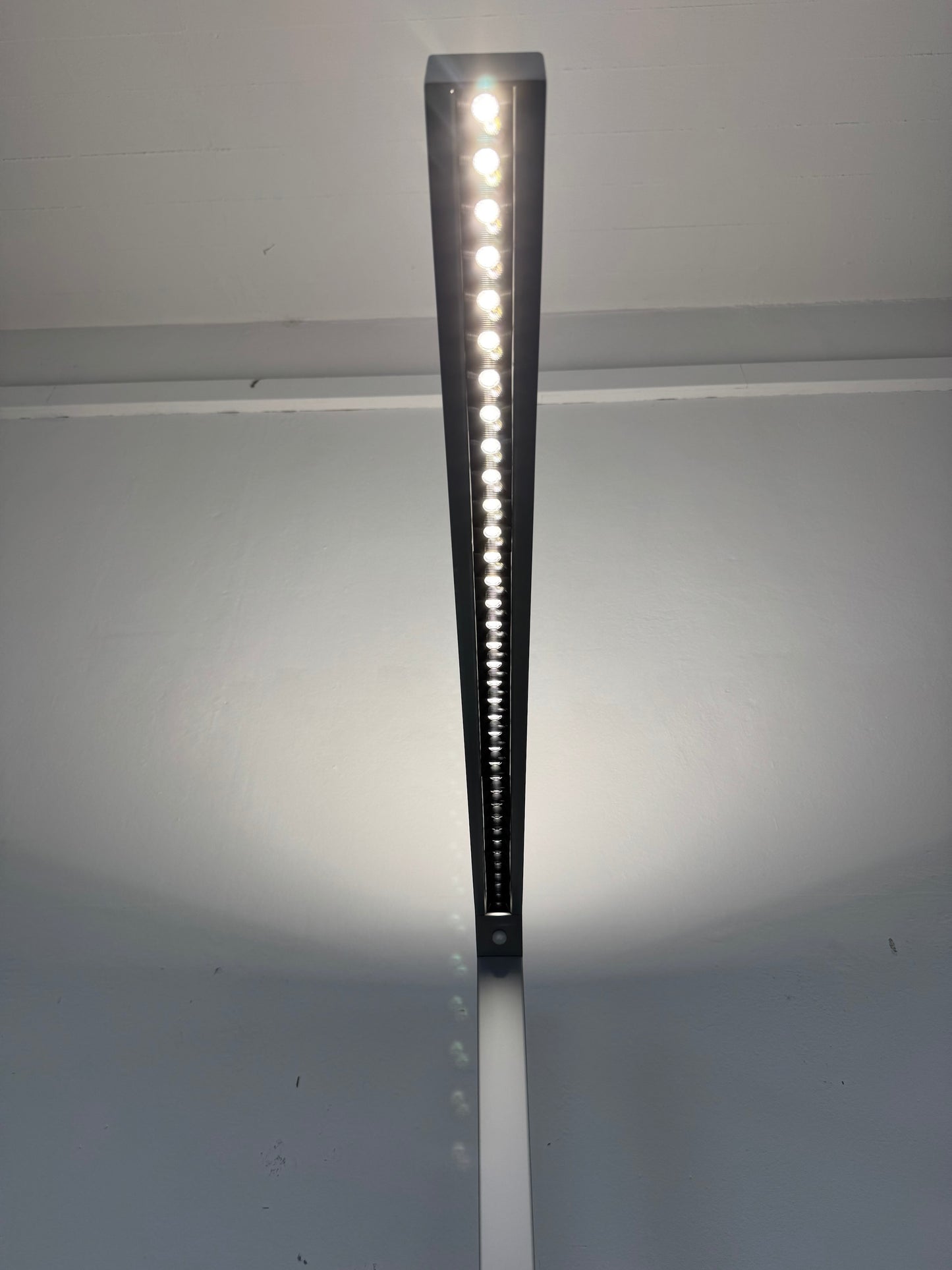 MC MyLight Slim LED Stehleuchte